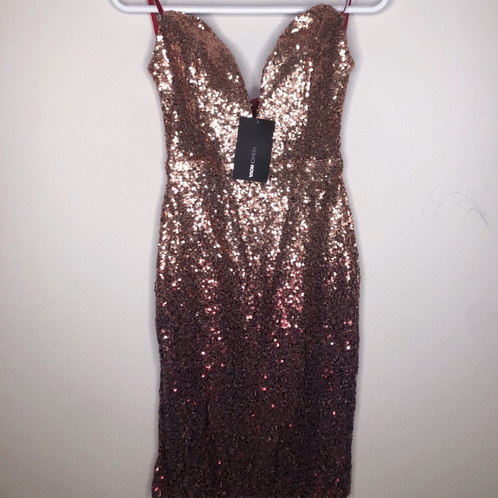 FASHIONNOVA DRESS